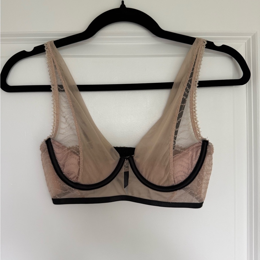 Frederick's of Hollywood Black and Beige Zoe-Anna Lace Mesh Unlined Bra S